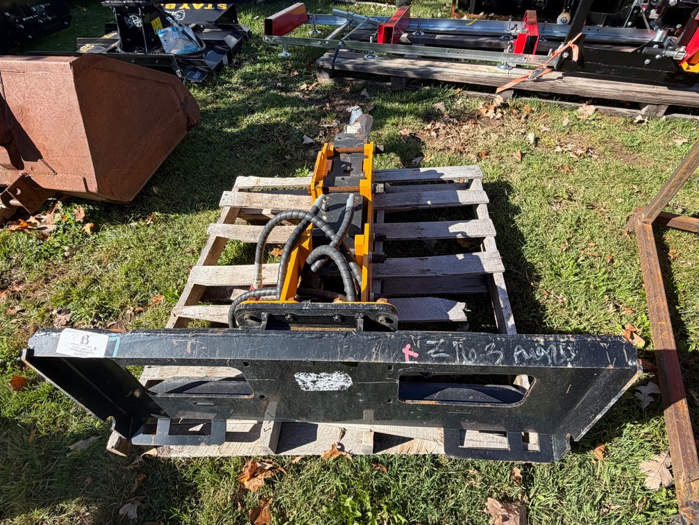 GIGI 680 Skid Steer Concrete Breaker