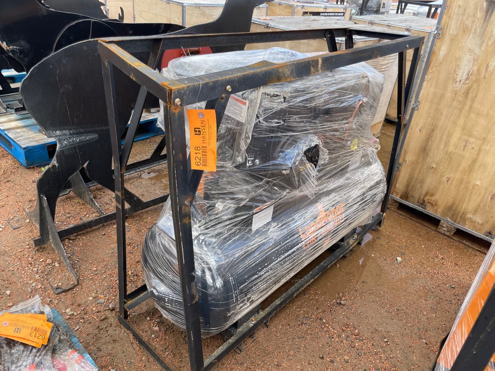 LandHonor 40 Gallon 2-Stage Air Compressor