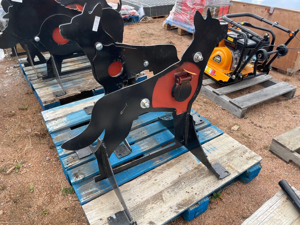 New KC AR500 Steel Coyote Shooting Target with Heart Flapper