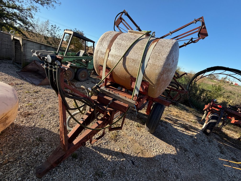 400 Gallon Sprayer
