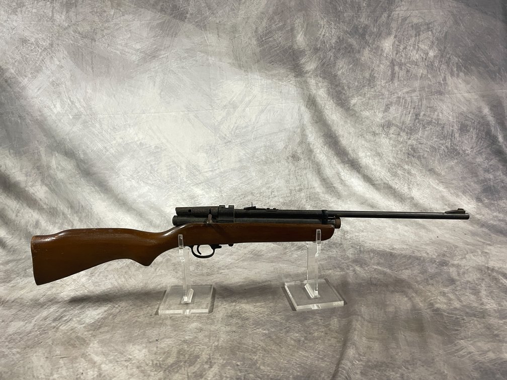 Crosman 400 Repeater, Pellet Gun, SN: NSN