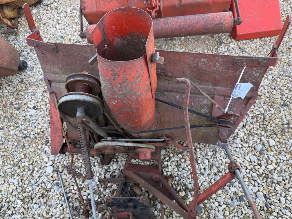 Simplicity Landlord Snow Blower
