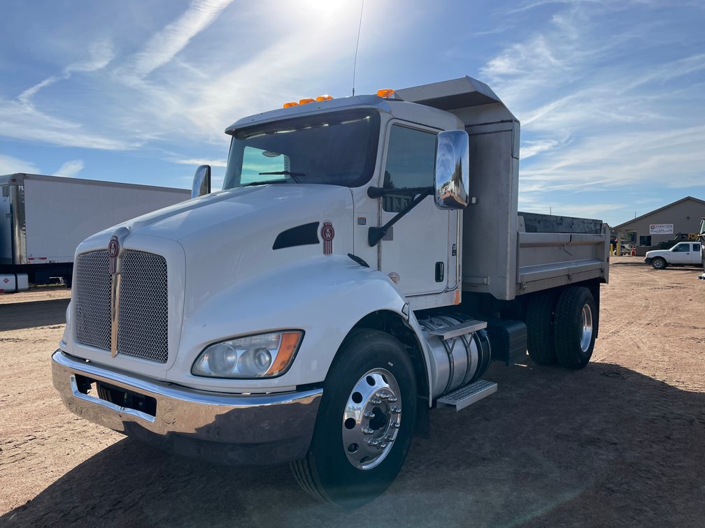 2020 Kenworth Single Axle Dump Truck, (Has WI Title)