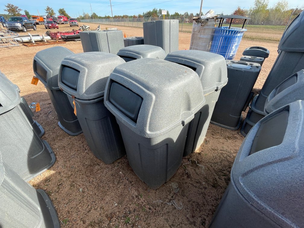 (4) Poly Garbage Cans