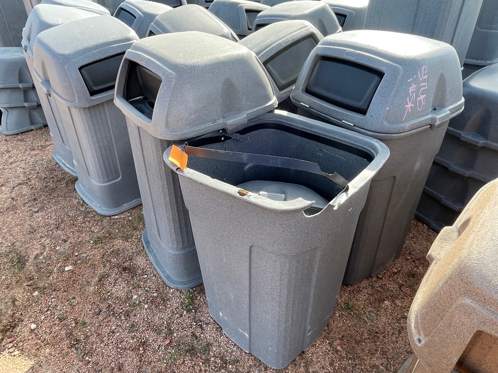 (4) Poly Garbage Cans