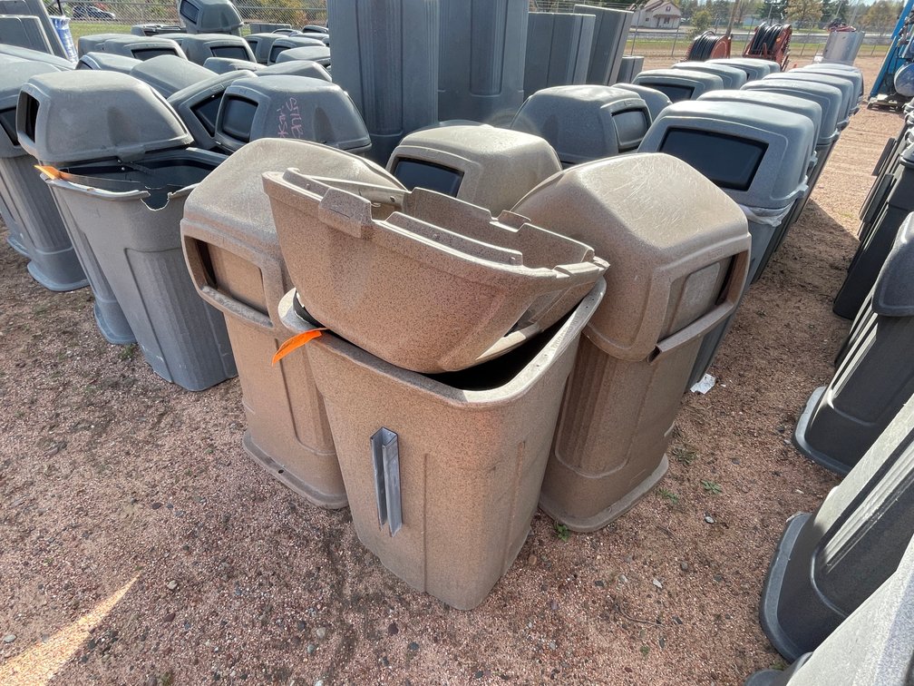 (4) Poly Garbage Cans