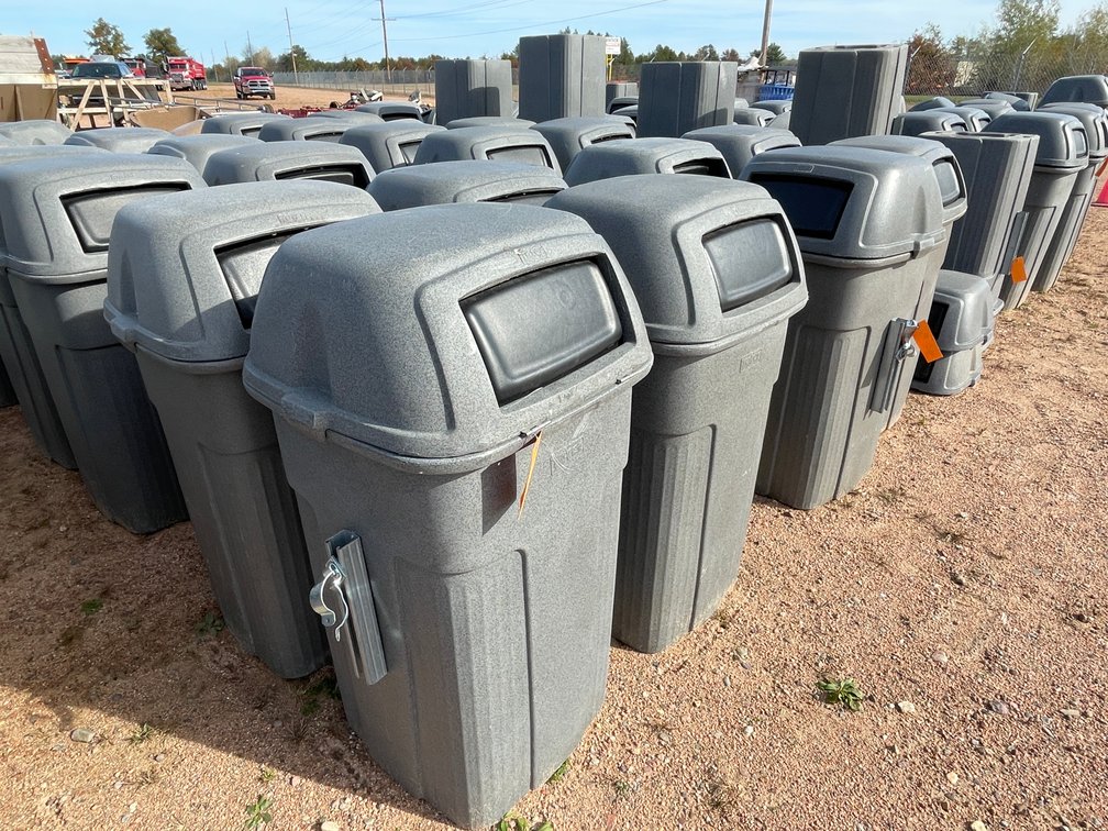 (4) Poly Garbage Cans