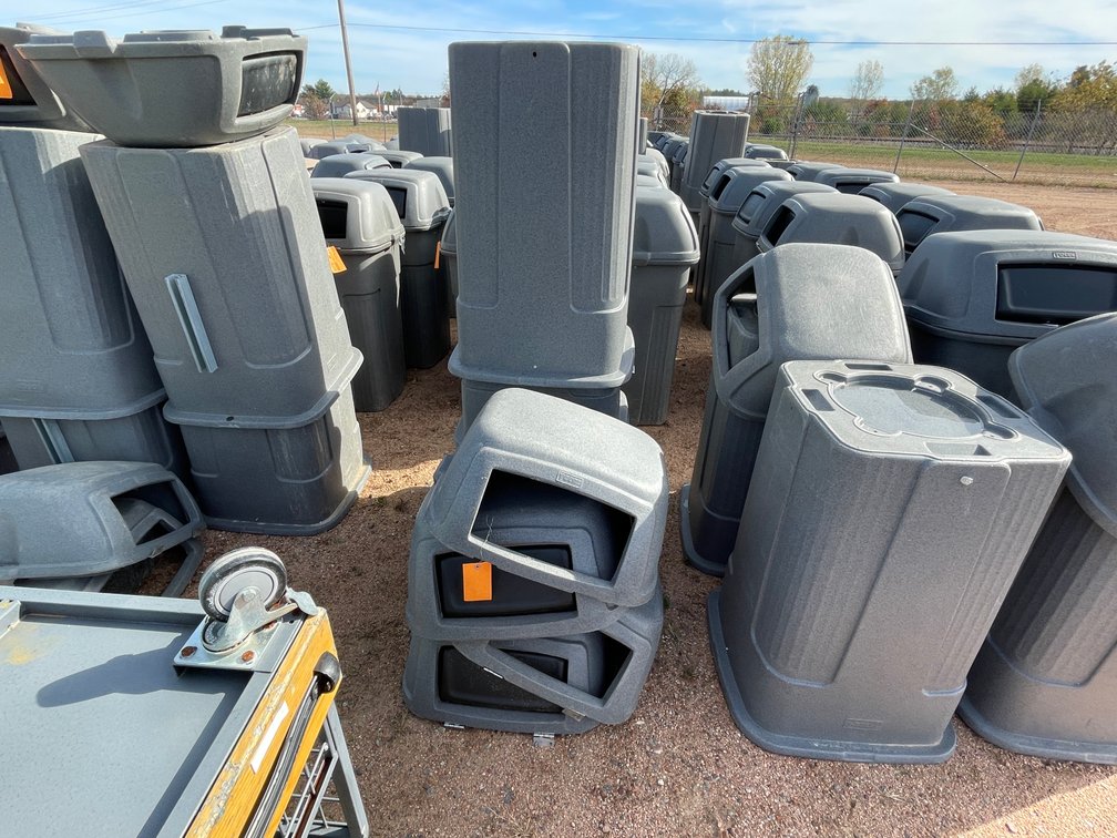 (4) Poly Garbage Cans