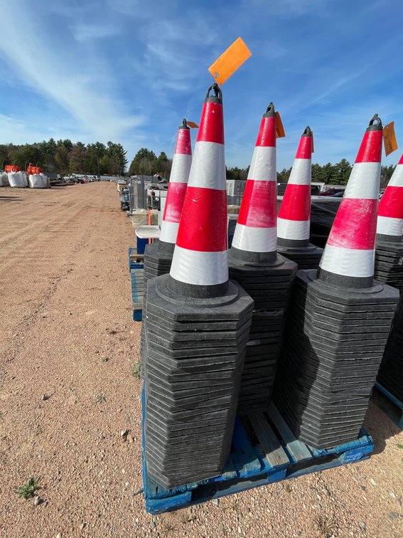 (25) Orange Traffic Cones