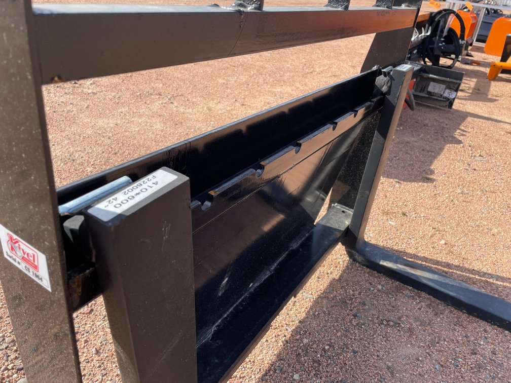 Mini Universal Mount Pallet Forks