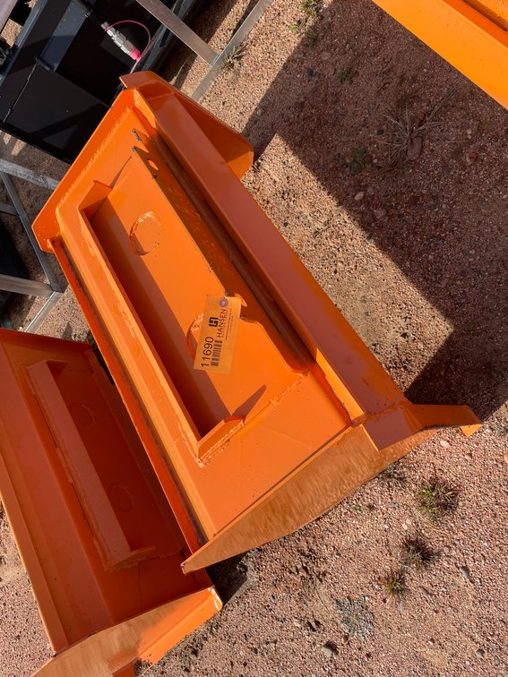 New KC 36" Mini Skid Steer Snow Pusher