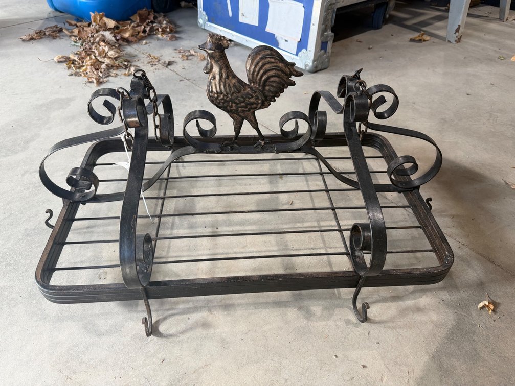 Antique Rooster Decor