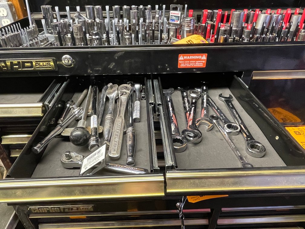 (8) Drawers of Shop Tools
