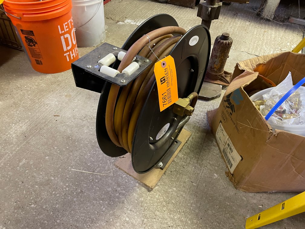 Wall Mounted Air Hose Reel