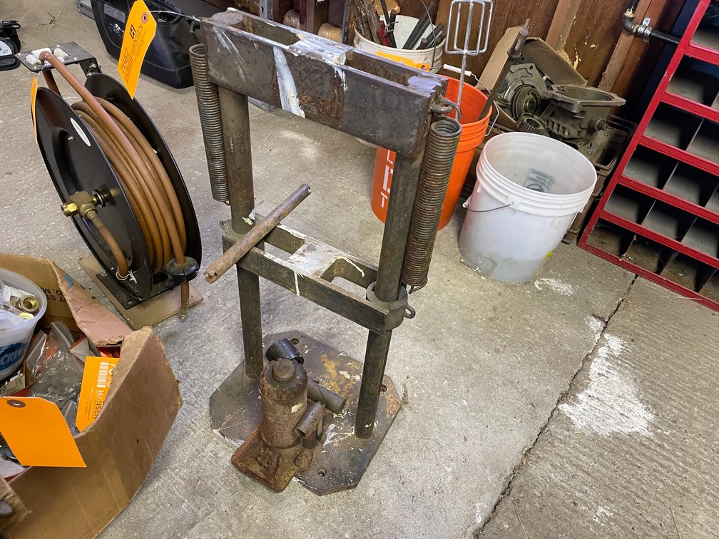 Shop Made Hydraulic Press