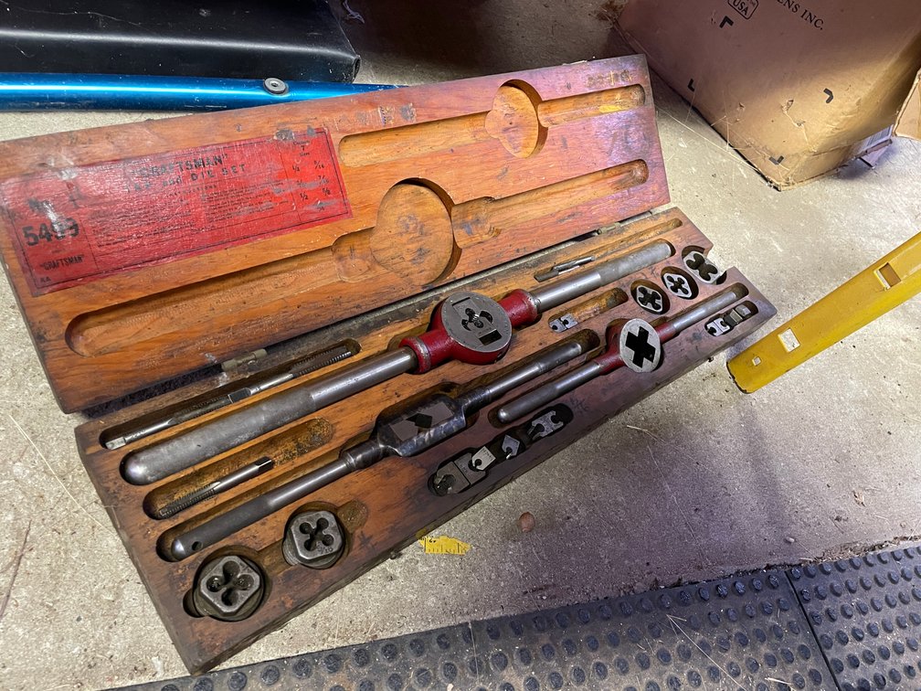 Craftsman 5499 Tap and Die Set