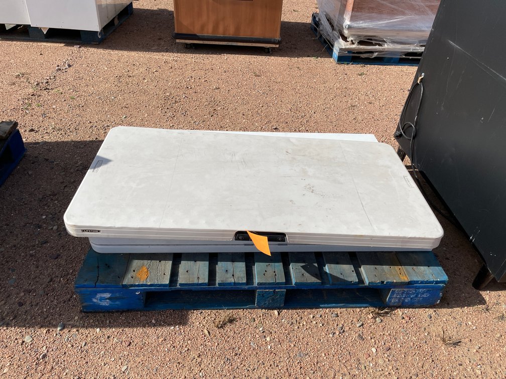 (2) Folding Tables
