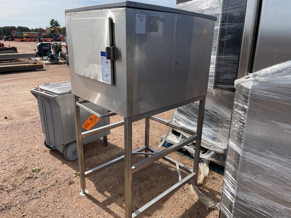 Commercial Kloppenberg Ice Machine