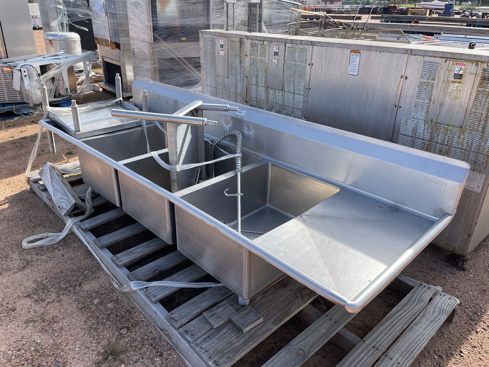 Win Holt Commercial Stainless Steel Sink