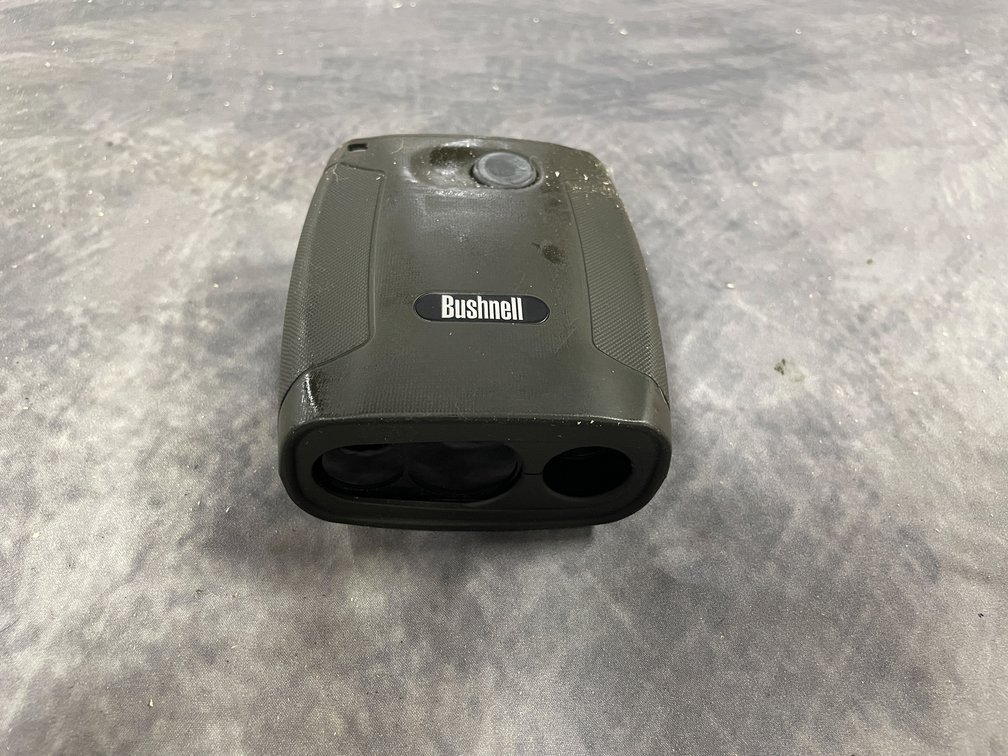 Bushnell Yardage Pro Sport 450 Rangefinder