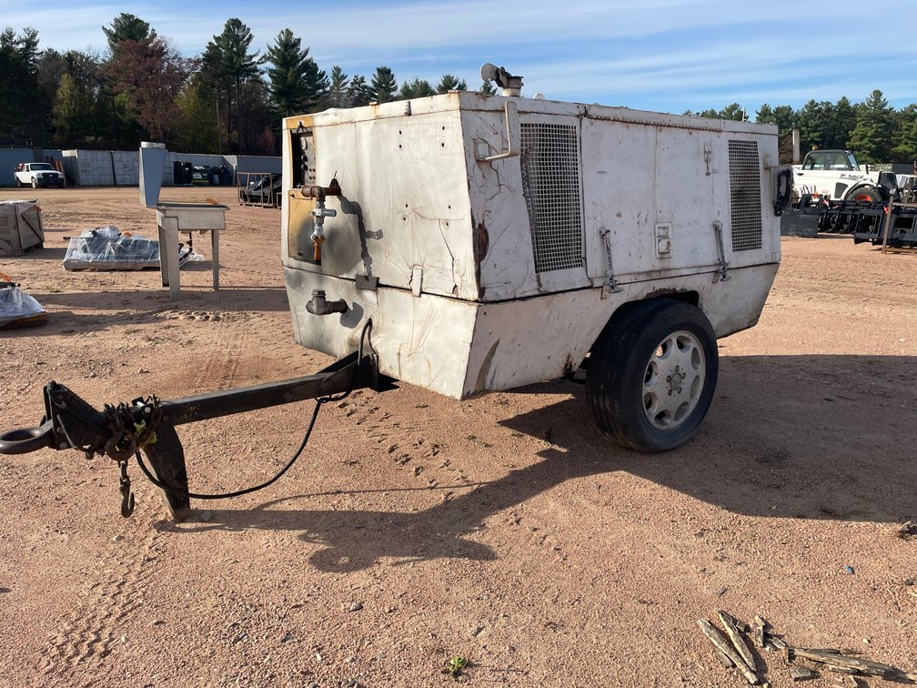 Sullair 185 Towable Air Compressor
