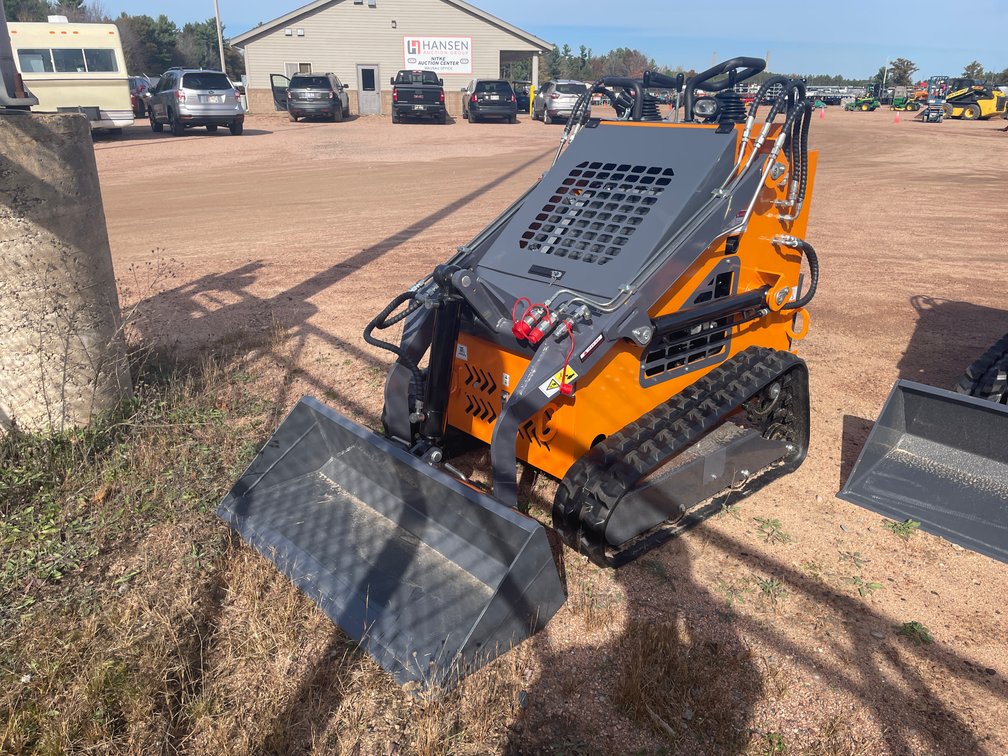 LandHonor Mini Skid Steer Loader ME380X2