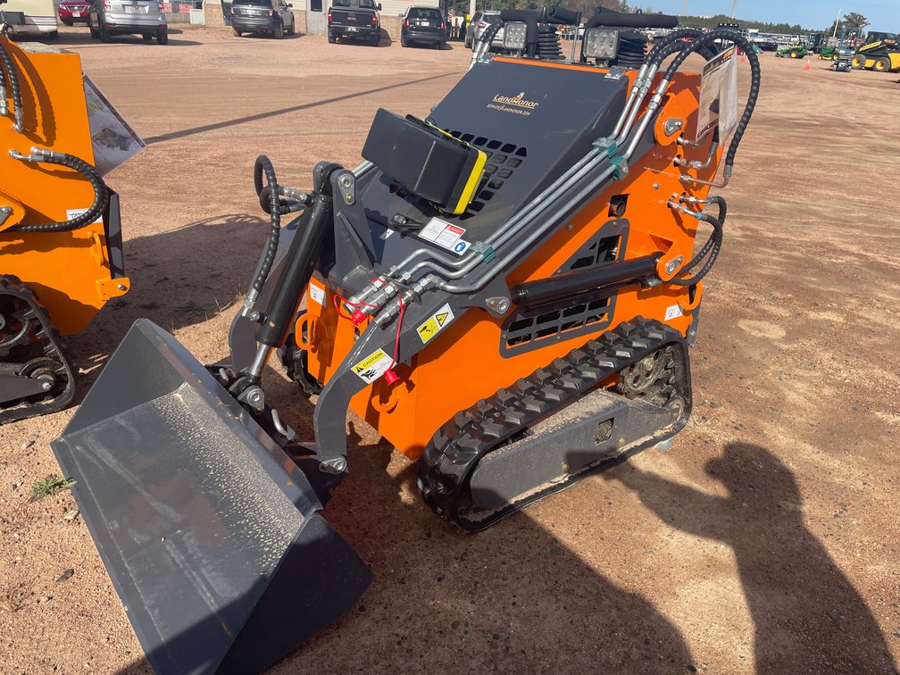 LandHonor Mini Skid Steer Loader ME380X2