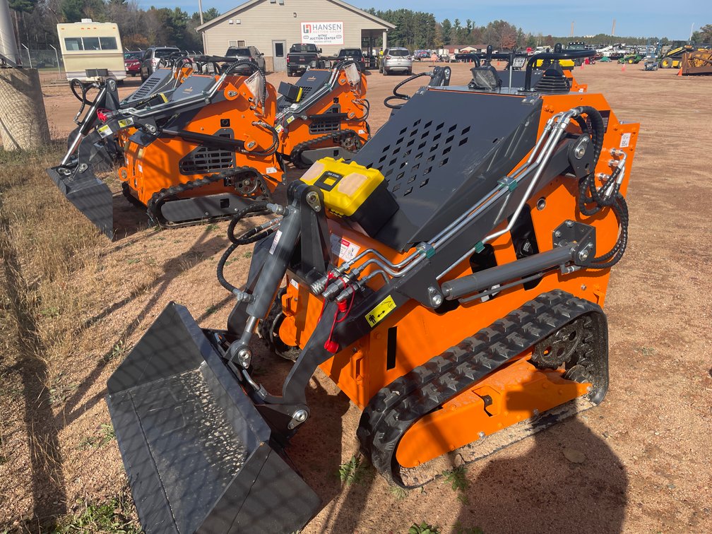 LandHonor Mini Skid Steer Loader T460S2