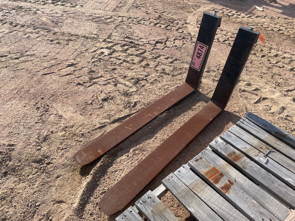 Set of Pallet Forks