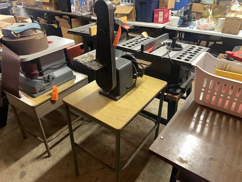 Sears Craftsman Belt and Disc Grinder/Sander on Stand