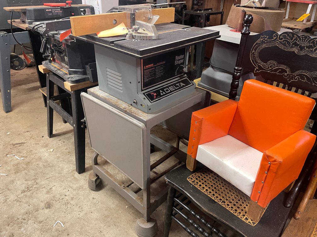 Delta Router Shaper on Stand
