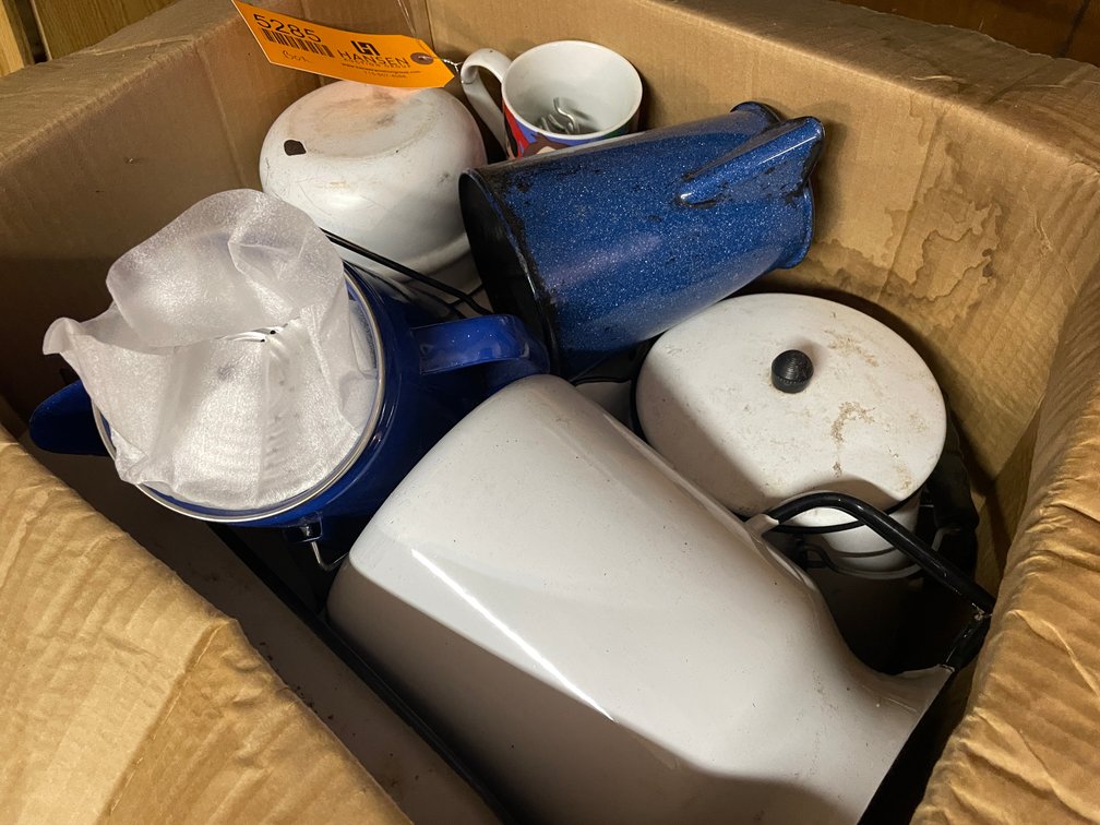 Various Enamelware Kitchen Items