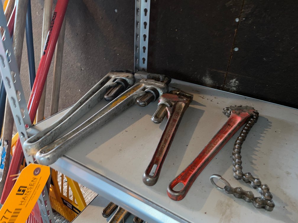 (3) Pipe Wrenches and Chain Wrench