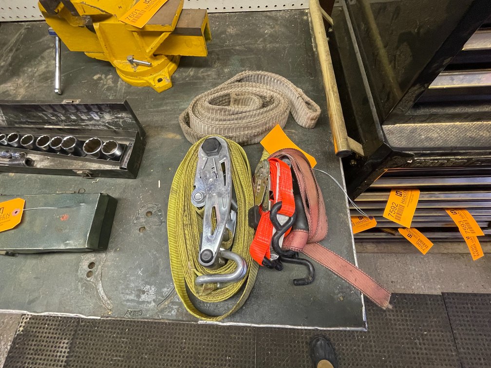 Lifting Sling and (3) Ratchet Straps