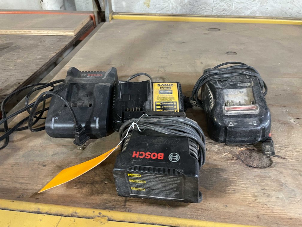 Bosch and DeWalt Battery Chargers (PR8)