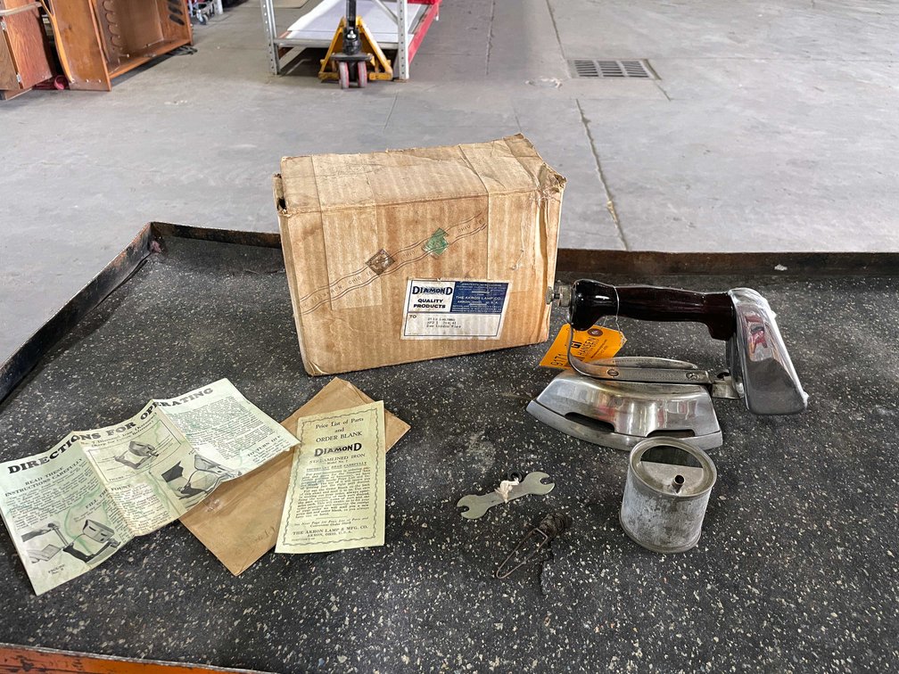 Vintage Kerosene Iron (T3)