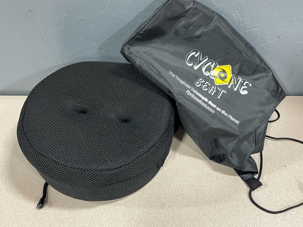 Cyclone Portable Seat (T4)