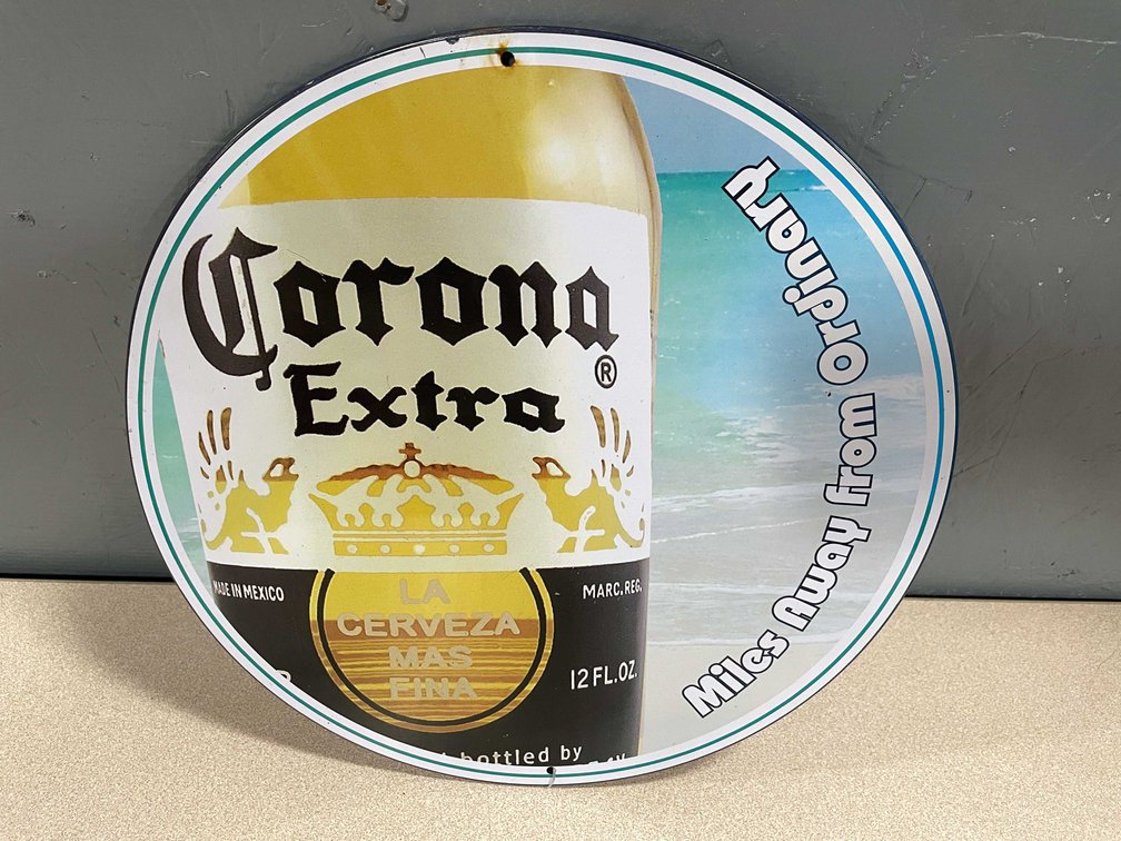Corona Extra Round Metal Sign (T5)