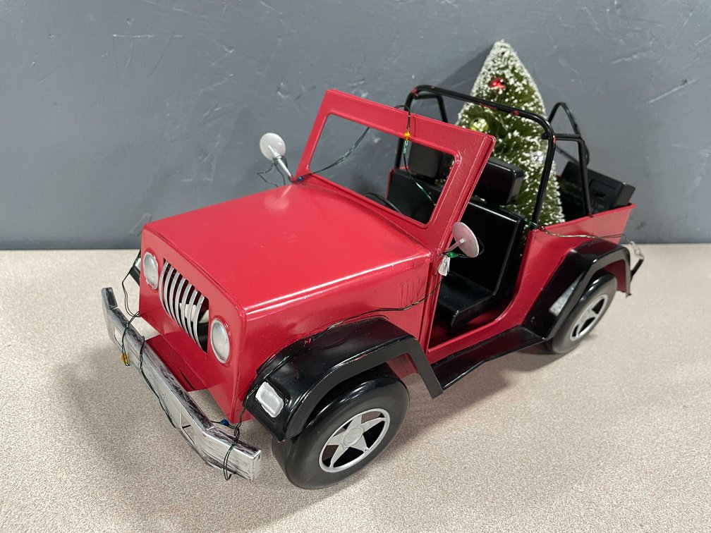 Lighted Red Metal Jeep with Christmas Tree (T2)