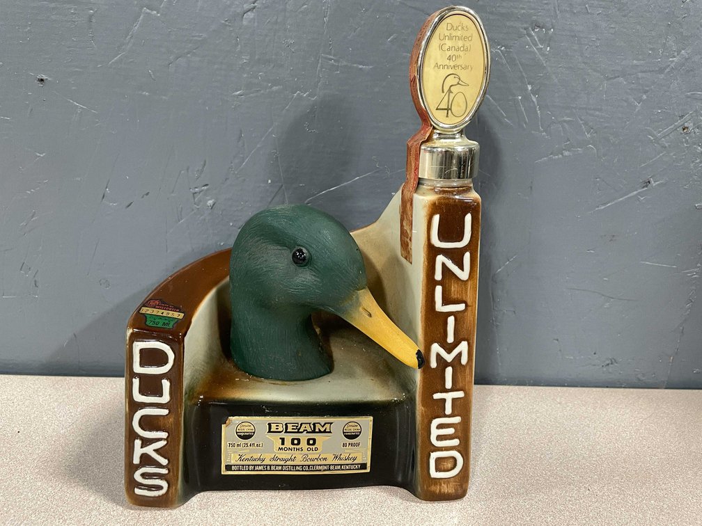 1978 Jim Beam Ducks Unlimited 40th Anniversary Canada Duck Decanter (T5)