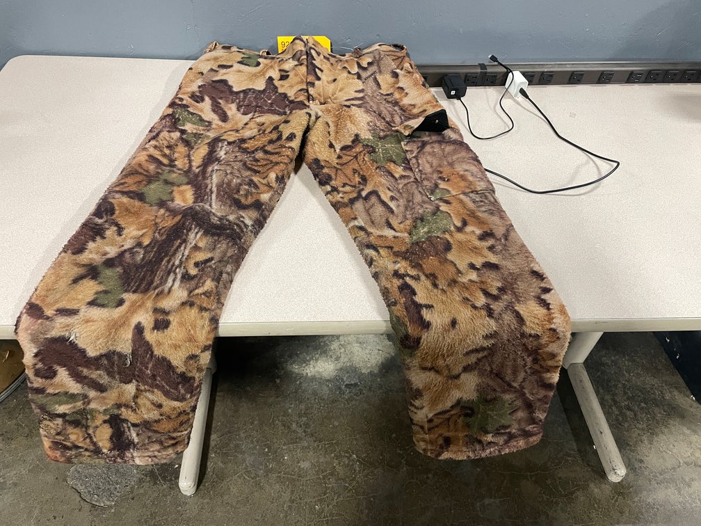 Cabela's Thinsulate Hunting Pants (T3)