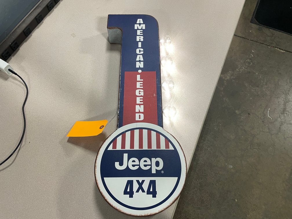 Jeep 4x4 American Legend Lighted Metal Sign (T5)