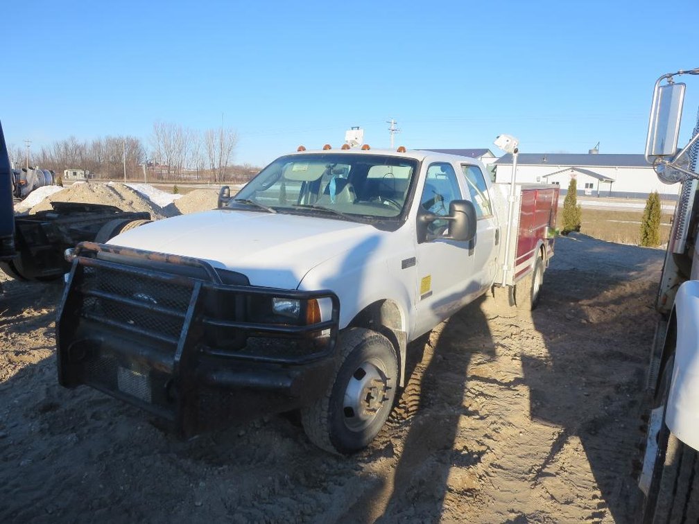 2006 Ford F350 4x4 Super Duty Crew Cab with 6.0 Power Stroke Engine, 163,783 Miles, VIN 1FDWW37P27EB42761