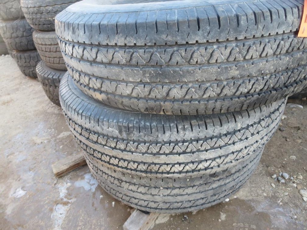 (3)Uniroyal Laredo Tires, LT235/85R16