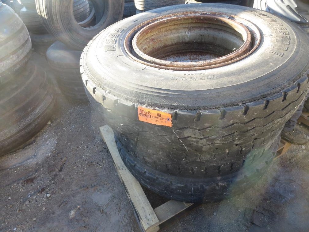 (2) 11R24.5 Tires