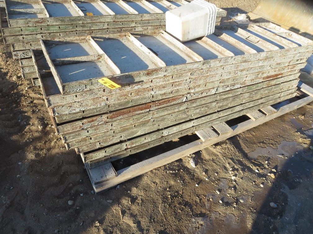 Pallet of (10) Simon  Concrete Wall Forms