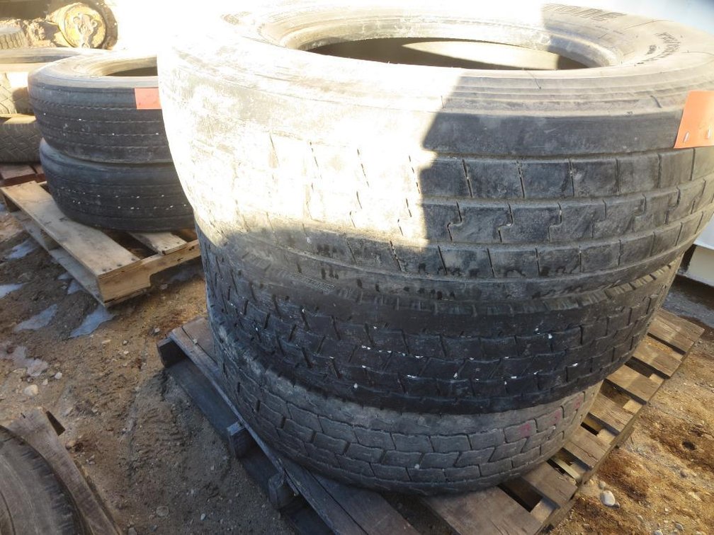 (3) 295/75R22.5 Tires