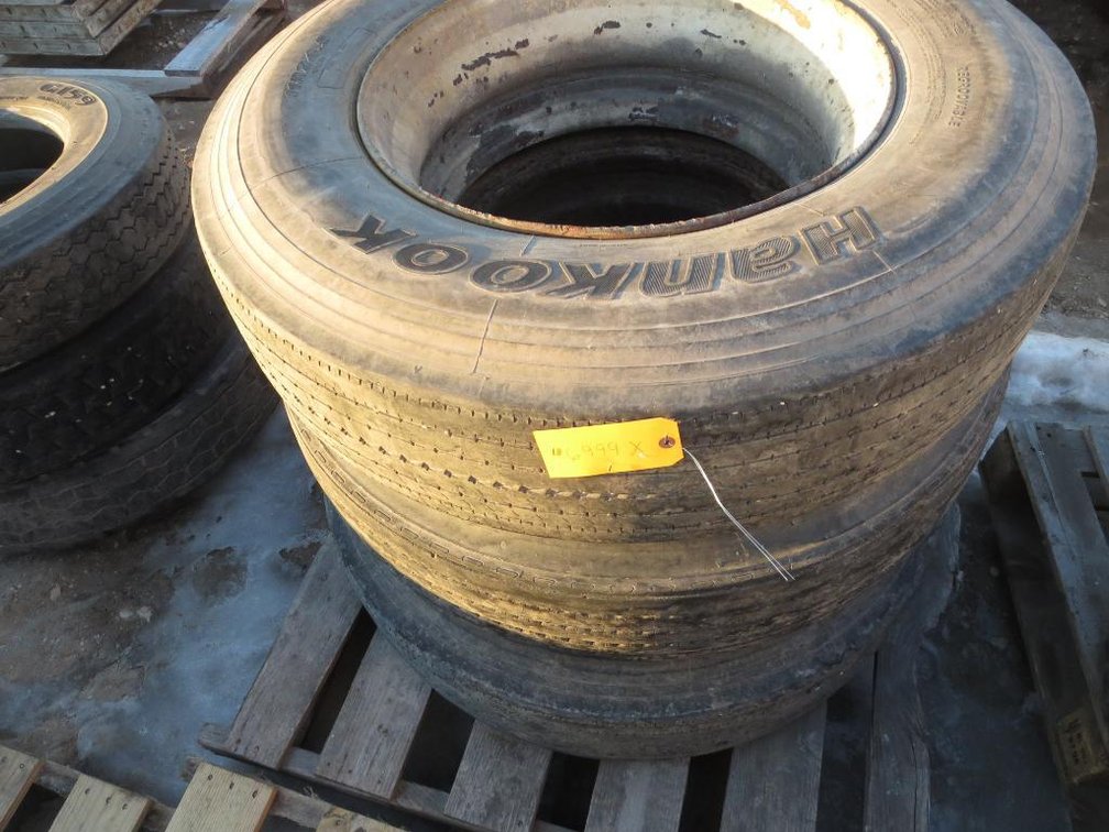 (3) 11R24.5 Tires
