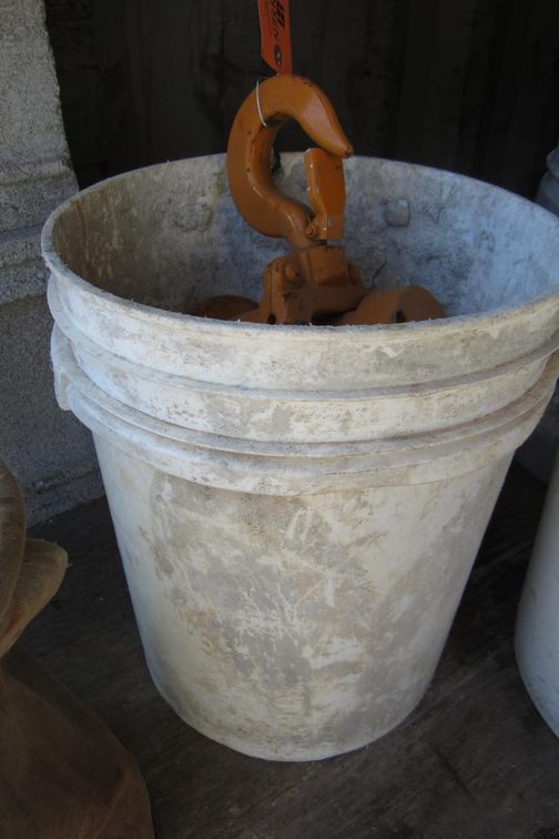 Chain Hoist in Bucket
