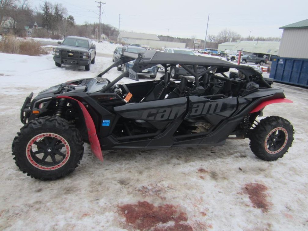 2017 CanAM Maverick X3 XDS Max, Needs Head or Head Gasket, 2818 Miles Showing